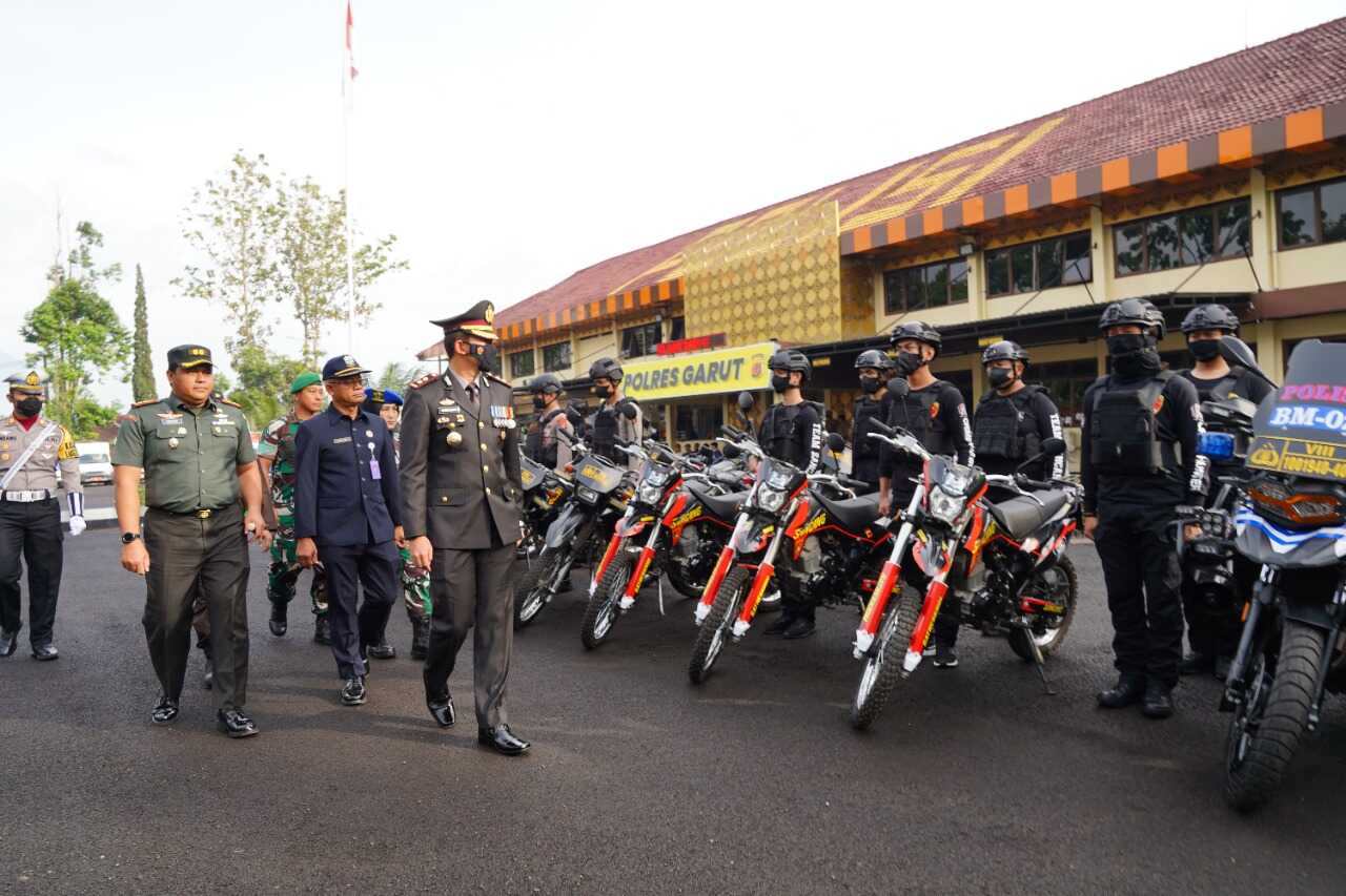 Pengamanan Nataru di Garut, Polisi Kerahkan 2.834 Personel, Penjinak Bom, hingga Anjing Pelacak